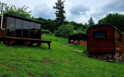 Císařský medový glamping