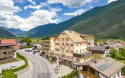 Hotel zum Lamm ***, Tarrenz, Tirol, Ausztria