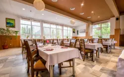 Restaurace, Relax Hotel Avena *** , Nízké Tatry