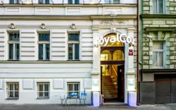 Royal Court Hotel ***, Prága
