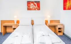 Kétágyas szoba, Zsóry Liget Vendégház ***, Mezőkövesd