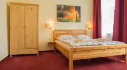 Pokoje, Pension U Koupaliště, Tisá, Labské pískovce