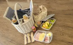 Śniadanie, Glamping U žabky, Prostějov