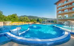 Dunakanyar: Luxus üdülés a Thermal Hotel Visegrád ****-ban wellnesszel és félpanzióval, gyereknek ingyenesen