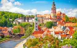 Český Krumlov je nádherné mesto s bohatou históriou