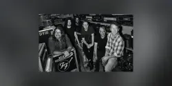 Foo Fighters - TAKE COVER TOUR 2026 Münchenben