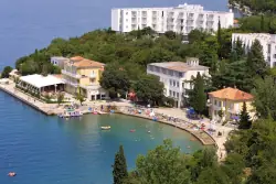 Depandance Marina (Komplex Omišalj **), Krk, Chorvatsko