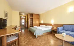 Szoba, Terme Banovci - Hotel Village Zeleni Gaj ***