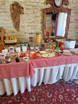 Śniadanie, Pensjonat Raven, Ždiar, Tatry Bielskie, Słowacja