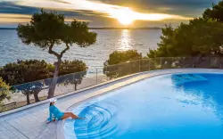 Kültéri úszómedence, Hotel Pinija ****, Horvátország