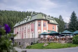 Karkonosze: Wakacje w Pecu pod Śnieżką w Hotelu Hořec **** ze śniadaniem, sauną i drinkiem powitalnym