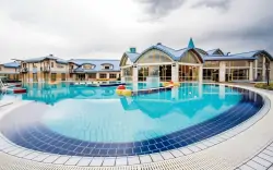 Sárvári pihenés a Holdvirág Hotel ***-ben, félpanziós ellátással, fürdőbelépővel és kerékpárkölcsönzéssel