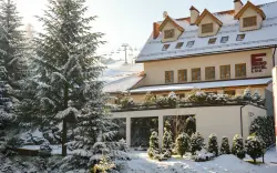 Lengyel-Beszkidek: Üdülés a Hotel Fero Luxban reggelivel/félpanzióval és korlátlan wellnesszel a sípályánál