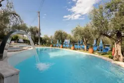 Bazén, Hotel Internazionale ****, Torri del Benaco, Itálie