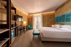 Centrum Verony u Porta Nuova (130 m) a dalších památek: Pobyt v Hotelu Firenze **** se snídaní formou bufetu