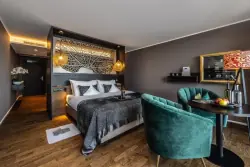 Hotelová izba, Hotel Solea Südtirol ****, Schenna, Taliansko