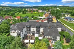 Mariánské Lázně: Pobyt ve Schlosshotelu Marienbad *** s polopenzí a ozdravnými procedurami dle výběru + slevy