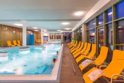 Beltéri medence, Wellness hotel Thermal***, Štúrovo, Slovensko