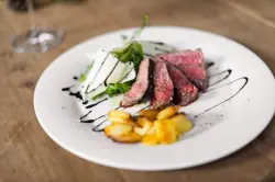 Jedlo, Hotel Krone ****, Brixen, Taliansko