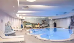 Beltéri bazén, Parco San Marco Hotels & Beach Resort ****, Cima di Porlezza (CO), Taliansko