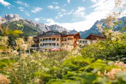 Pihenés Maria Almnál a 4*-os Hotel & SPA Urslauerhofban, reggelivel vagy félpanziós ellátással és wellnessel