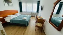 Kétágyas szoba, Touring Hotel ** Berekfürdő, Berekfürdő, Magyarország