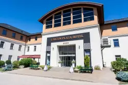 **Hotel Garzon Plaza** ****, Győr