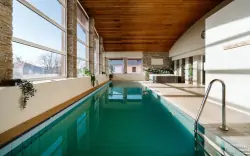 Győr: Pihenés a Hotel Garzon Pláza **** -ban reggelivel és korlátlan wellness használattal