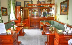 Hotelová restaurace, Kaštieľ Agatka, Chorvátsky Grob, Slovensko