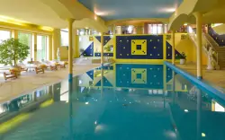 Westfield Chodovnál pihenés a Top Hotel Praha **** szállodában, félpanzióval és korlátlan wellnessel