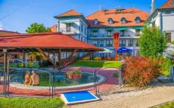 Kültéri medencék, Hotel Kamilla ****, Magyarország