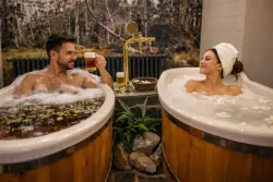 Pivný kúpeľ, Rejvíz 1 Hotel & Spa, Zlaté Hory, Česko