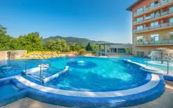Dunakanyar: Luxus üdülés a Thermal Hotel Visegrád ****-ban wellnesszel és félpanzióval, gyereknek ingyenesen