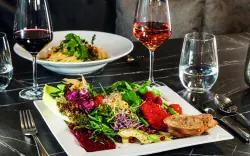 Restauracja, Victor's Residenz-Hotel Gummersbach ****