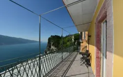 Taras, Hotel Miralago ***, Tremosine sul Garda, Włochy