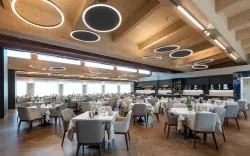 Restaurace, Sporthotel Olimpo ****, Garda, Itálie 