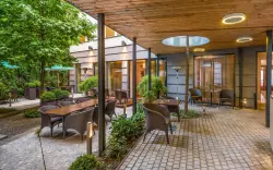 Terasa, Hotel U Tří korunek ****, Praha
