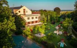 Orlické hory v luxusním April Hotelu Panorama **** s polopenzí, neomezeným wellness a welcome drinkem