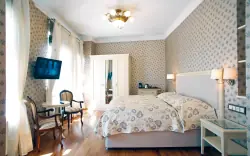 Odpocznij w eleganckich pokojach dwuosobowych