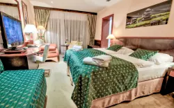 Český Krumlov: Pobyt w centrum miasta w Hotelu Grand **** lub w obiekcie obok ze śniadaniem/obiadokolacją