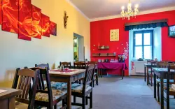 W restauracji można skorzystać z domowego obiadokolacji