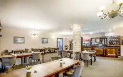 Restaurace, Hotel Lions ***, Křivoklátsko