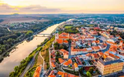 Mělník: Pobyt w centrum królewskiego miasta tylko 340 m od Zamku w Hotelu Kraus *** ze śniadaniem 