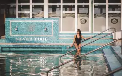 Mosonmagyaróvár v Corvina Hotelu *** se vstupem do lázní Flexum Thermal & Spa za každou noc pobytu + polopenze
