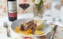 Restaurace, Penzion St. Peter Vini, Slovensko