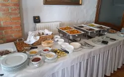 Restaurace, Penzion St. Peter Vini, Slovensko