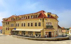 Hotel Záviš z Falkenštejna ****