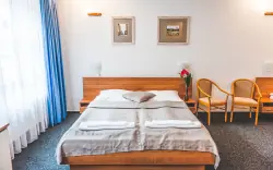 Dvoulůžkový pokoj, Hotel U České koruny ***, Hradec Králové