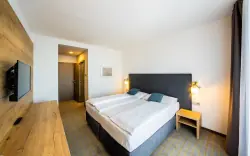 Pokój Deluxe, Hotel SKI ***, Wysoczyna