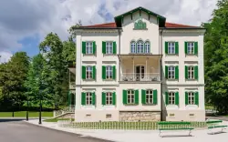 Slovinsko: Boutique Hotel Dobrna **** se 4 termálními bazény, wellness centrem (vířivky, sauny) a polopenzí